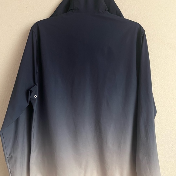 Holister Men’s Medium Windbreaker Epic Flex Zip Up - Picture 3 of 5